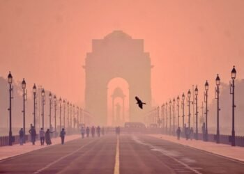 थोड़ी राहत के बाद फिर बिगड़े हालात! ‘बेहद खराब’ हुई दिल्ली की हवा, दूर-दूर तक राहत नहीं