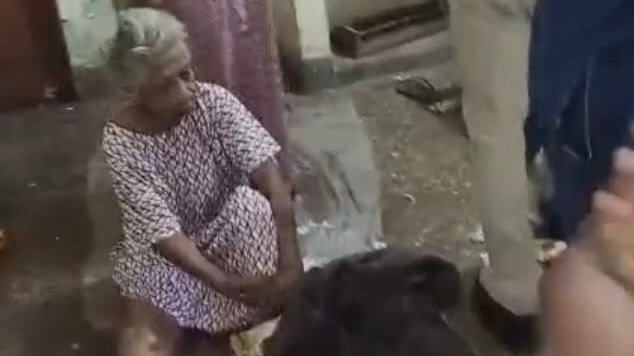 भोपाल: बेटा-बेटी ने ढाई साल तक 70 साल की बुजुर्ग मां को कमरे में रखा कैद, पुलिस ने ऐसे बचाया