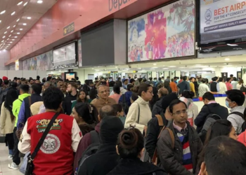 800 फ्लाइट्स लेट, हजारों यात्री परेशान… दिल्ली एयरपोर्ट के ATC सिस्टम में खराबी पर ताजा अपडेट