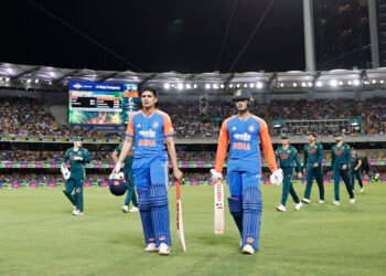 IND vs AUS T20: टीम इंडिया ने 2-1 से जीती सीरीज, बारिश की भेंट चढ़ा आखिरी मुकाबला –