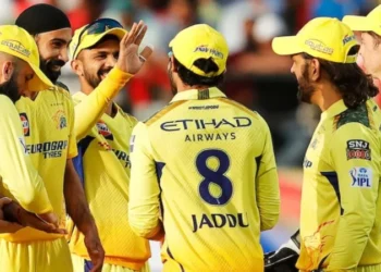 IPL 2026 से पहले बड़ा बदलाव! चेन्नई सुपर किंग्स से बाहर हो सकते हैं ये 5 खिलाड़ी –