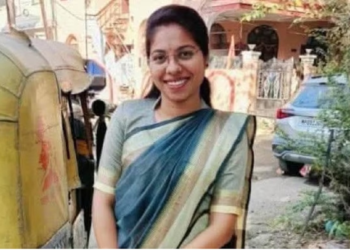 Success Story: जिस समाज में बेटियों को पढ़ने से रोका गया, उसी समाज की बेटी ने DSP बन पेश की मिसाल