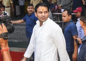 तेज प्रताप को मिली Y+ सिक्योरिटी लालू परिवार की राजनीति के‍ लिए कितनी ‘घातक’