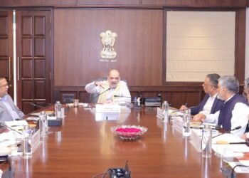 दिल्ली ब्लास्ट पर हाई-लेवल मीटिंग, अमित शाह बोले- कोई भी गुनहगार नहीं बचेगा, मिलेगी कड़ी सजा