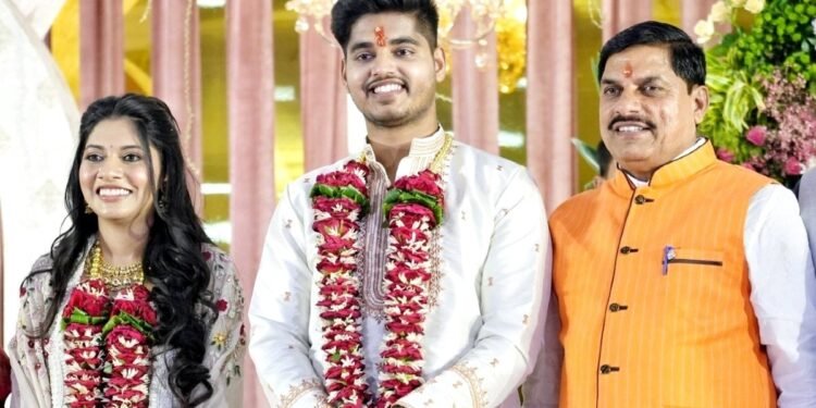 मुख्यमंत्री सामूहिक विवाह सम्मेलन में बेटे की शादी! सादगी की मिसाल पेश करेंगे CM मोहन यादव