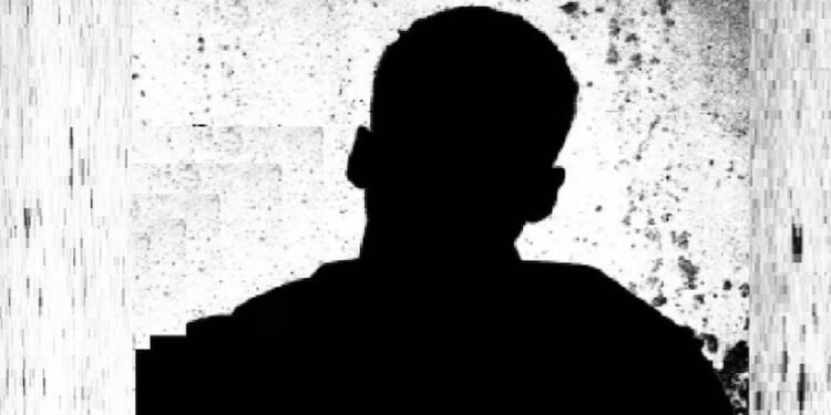 SIR ड्यूटी में तैनात सरकारी टीचर ने कर लिया सुसाइड, भाई बोला- मोबाइल न चला पाने से डिप्रेशन में थे