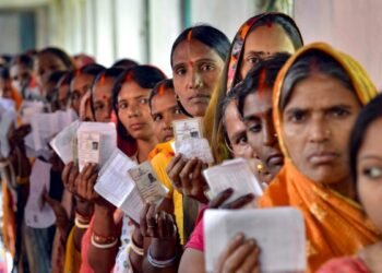 बिहार चुनाव में कैसे बढ़ गई वोटर्स की संख्या? सोशल मीडिया पर उठे सवालों का EC ने दिया जवाब