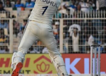 India vs South Africa 1st Test: दूसरे दिन के पहले सेशन में साउथ अफ्रीका की जोरदार वापसी –