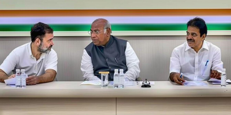 बिहार चुनाव में कांग्रेस की हार का विश्लेषण: क्या जिम्मेदार हैं स्थानीय कारण या हाईकमान?