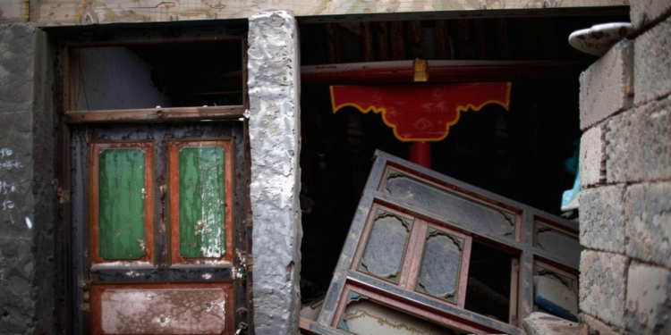 NCS अलर्ट: तिब्बत में 3.3 तीव्रता का भूकंप, 10 किमी गहराई से बढ़ी आफ्टरशॉक की आशंका