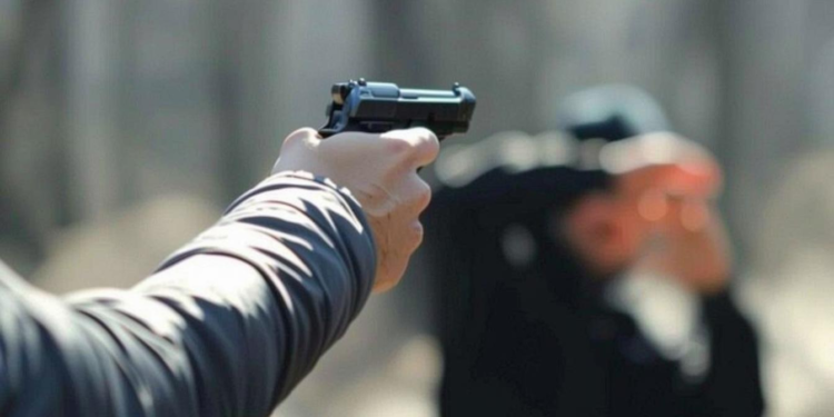 दिल्ली के आया नगर में गोलीबारी, 52 वर्षीय व्यक्ति की बेरहमी से हत्या का सनसनीखेज मामला