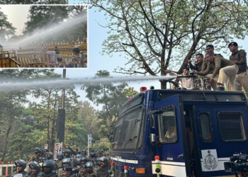 भोपाल में यूथ कांग्रेस का ‘वोट चोरी’ के खिलाफ बड़ा प्रदर्शन, पुलिस ने चलाया वाटर कैनन