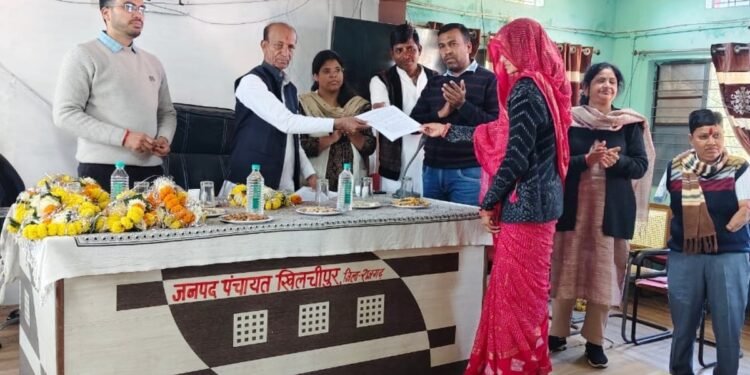 ‘Arts’ को बताया ‘आरस’, 93% नंबर वाली कैंडिडेट नहीं पढ़ पाईं हिंदी… आंगनवाड़ी भर्ती में बड़ा फर्जीवाड़ा, 70 से ज्यादा आवेदन खारिज