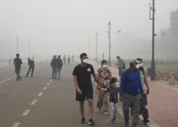 दिल्ली-NCR में प्रदूषण का कहर… AQI 441 पहुंचते ही GRAP-4 लागू, कंस्ट्रक्शन समेत इन  चीजों पर बैन