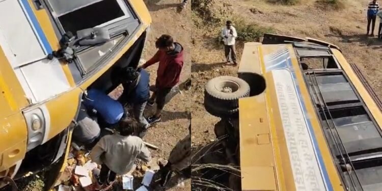 MP: पिकनिक पर जा रही स्कूल बस नदी में गिरी, 53 बच्चे-टीचर थे सवार, कई छात्र घायल