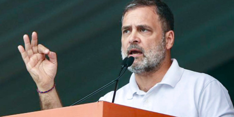 ‘आपके खिलाफ एक्शन लेंगे…’, रामलीला मैदान से राहुल गांधी की चुनाव आयुक्तों को खुली चेतावनी