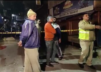 दिल्ली: बुआ के बेटों ने की मामा के 2 बेटों की हत्या, एक के बाद एक मारी 40 गोलियां