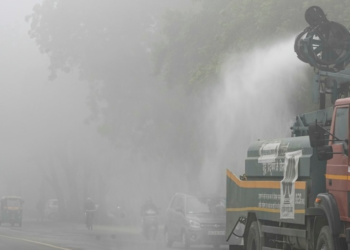 दिल्ली वाले ध्यान दें! पेट्रोल डलवाने जाएं तो ये कागज साथ लेकर जाएं, पॉल्यूशन पर सरकार का नया नियम