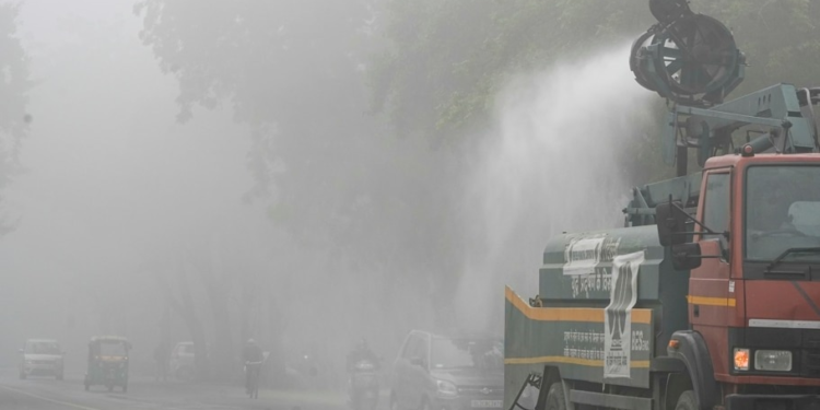 दिल्ली वाले ध्यान दें! पेट्रोल डलवाने जाएं तो ये कागज साथ लेकर जाएं, पॉल्यूशन पर सरकार का नया नियम