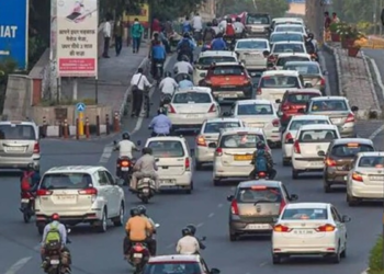 दिल्ली-NCR में एक तिहाई वाहन पुराने…सर्दियों में PM 2.5 का कारण हैं 25 प्रतिशत गाड़ियां