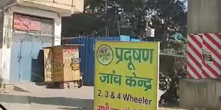 28 PUC सेंटर सस्पेंड, 4 ब्लैकलिस्ट और 100 बसें जब्त…, दिल्ली में ‘आजतक’ की खबर का बड़ा असर