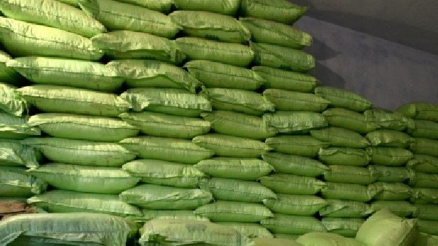 83 प्रतिष्ठानों के लाइसेंस रद्द, 31 पर FIR… बिहार में उर्वरक की कालाबाजारी पर एक्शन