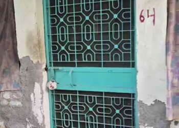 दिल्ली के ओखला में चलेगा UP सरकार का बुलडोजर! करीब 300 घर किए गए सील