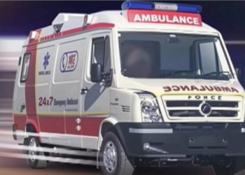 मध्य प्रदेश में एक्सीडेंट स्थल पर देर से पहुंची 108 एंबुलेंस, लोगों ने ड्राइवर और स्टाफ को फूलमाला पहनाई