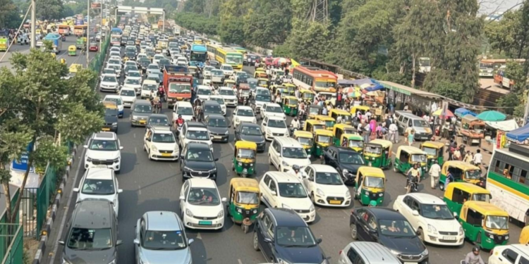 दिल्ली में 5 दिसंबर को मुख्य मार्गों पर यातायात प्रतिबंध, पुलिस ने जारी किए सख्त निर्देश