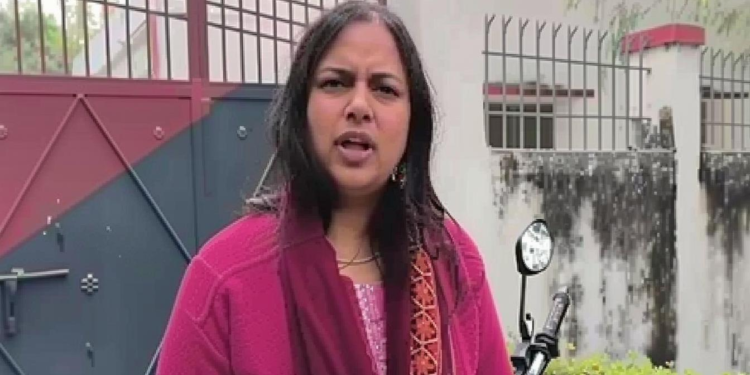 मंदिर में शादी के बाद जेल सुप्रिटेंडेंट के सरकारी आवास पर दो बच्चों की मां का हाई वोल्टेज ड्रामा