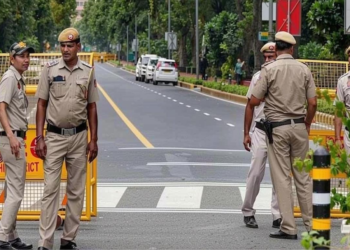 दिल्ली में आज इन रास्तों से बचें: ट्रैफिक पुलिस की जरूरी एडवाइजरी और ट्रैफिक जाम से बचने के आसान उपाय