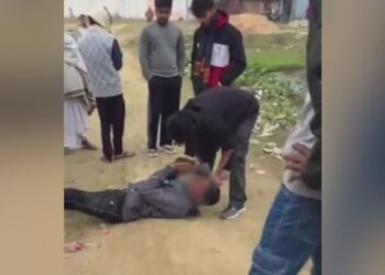 बांग्लादेशी बताकर की मॉब लिंचिंग… भीड़ ने पहले घेरा, फिर दौड़ा-दौड़ाकर पीटा, बिहार में झकझोर देने वाली वारदात