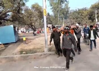 MP: ट्रैफिक जाम ने छीनी जान, करंट से झुलसे युवक की इलाज से पहले रास्ते में मौत