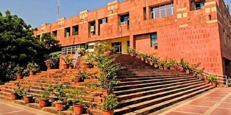 ‘RSS और BJP ने करवाया है…’, जेएनयू में हुए बवाल पर कांग्रेस नेता का दावा