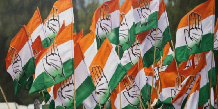 बिहार कांग्रेस में बगावत पर भारी पड़ा अनुशासन, 6 नेता पार्टी से बाहर और 36 बागियों को नोटिस