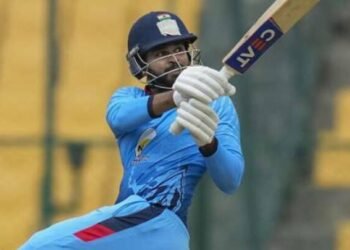 चोट से वापसी पर श्रेयस अय्यर का शानदार प्रदर्शन, विजय हजारे ट्रॉफी में जड़ा अर्धशतक –