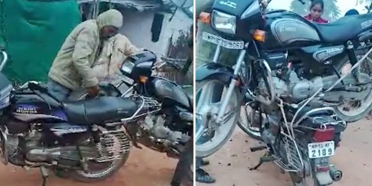 बिना चाबी घसीटते हुए उठवा ले गई दहेज की बाइक… बहू ने पिता और गुंडों के साथ ससुराल में बोला धावा, हाई वोल्टेज ड्रामे का वीडियो वायरल