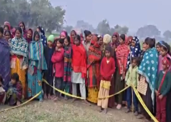 बिहार: गोपालगंज में प्रेम प्रसंग में युवक की हत्या, पुलिस से ग्रामीणों की झड़प