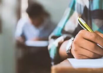 सावधान! ओपन स्कूल में पास कराने के नाम पर मांगे जा रहे पैसे; MP बोर्ड ने जारी किया हेल्पलाइन नंबर