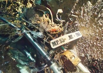 सीधी में काल बनी बस… रीवा मार्ग पर बाइक को रौंदा, तीन युवकों की दर्दनाक मौत