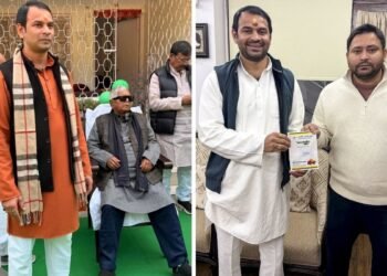 तेज प्रताप को आशीर्वाद देकर लालू यादव ने दही चूड़ा भोज सफल बना दिया