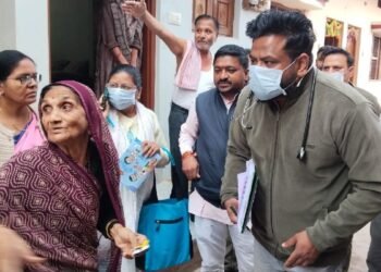 इंदौर जैसी आहट? खरगोन के मंडलेश्वर में मटमैले पानी से 14 लोग बीमार; उल्टी-दस्त और पेट में छालों की शिकायत