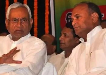 पीके से जनसुराज के तीन नेताओं का मोहभंग? आरसीपी सिंह क्या करेंगे घर वापसी