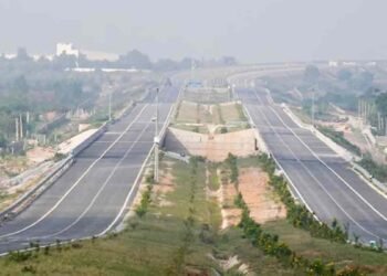 दिल्ली-देहरादून ग्रीनफील्ड एक्सप्रेसवे पर आया खुश होने वाला अपडेट, 6-7 घंटे का सफर अब सिर्फ 2.5 घंटे में…