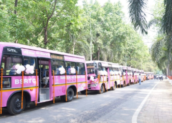 बिहार के प्रवासियों को होली गिफ्ट! घर लौटने के लिए नीतीश सरकार चलाएगी 200 बसें, जानें कब से होगी बुकिंग