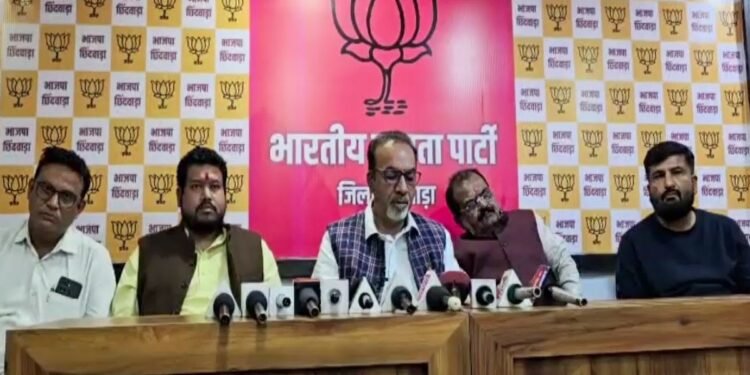 ‘पंडितों का काम पूजा…’, विवाद के बाद बैकफुट पर छिंदवाड़ा BJP अध्यक्ष शेषराव यादव, अब मांगी माफी