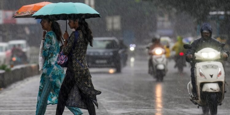अब दिल्ली में बरसेंगे बादल! पंजाब-राजस्थान समेत इन राज्यों में भी बारिश का अलर्ट