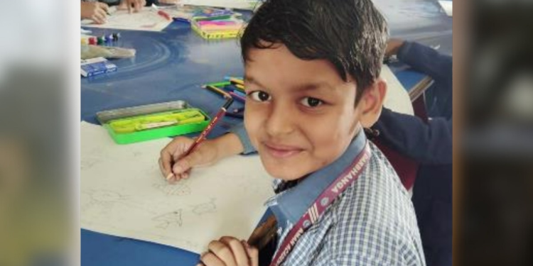 दरभंगा: चलती स्कूल वैन से गिरा 10 साल का मासूम, मौके पर मौत, स्कूल की चुप्पी पर फूटा लोगों का गुस्सा