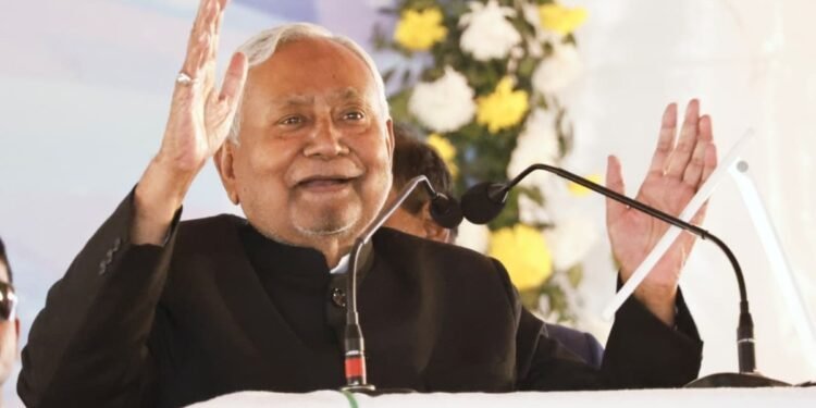 फिर फिसली CM नीतीश की जुबान,  ‘बुद्ध सम्यक दर्शन’ को कहा ‘वृद्ध सम्यक दर्शन’