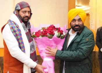 ‘जल विवाद सुलझाने के लिए बड़े भाई की भूमिका निभाने को तैयार’, हरियाणा के CM संग बैठक में बोले भगवंत मान